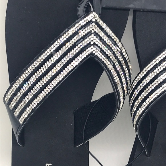 SASHA bling thong sandal - Picture 2 of 5